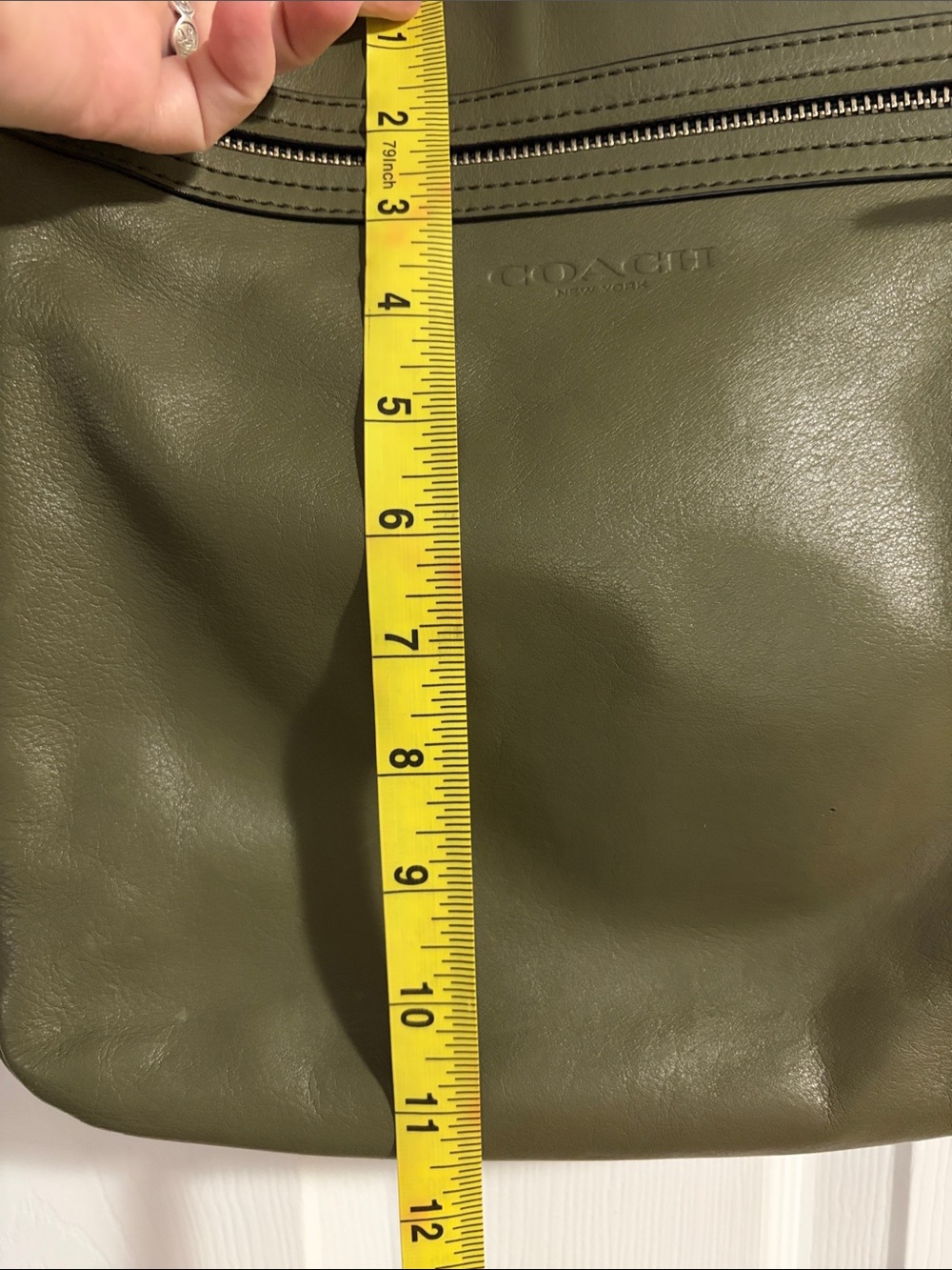 Coach f71745. Mens Olive Green Crossbody Sling Bag - Minimal Leather Design - Picture 15 of 15
